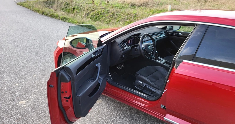 Volkswagen Arteon cena 120000 przebieg: 65021, rok produkcji 2019 z Warszawa małe 79